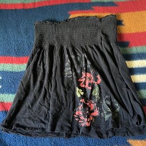 Torrid Twisted Tees flower tube top